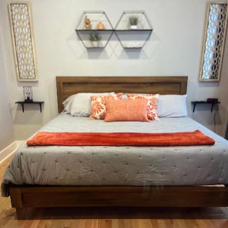 Brickhouse Loft - A Boutique Hotel Martinsville المظهر الخارجي الصورة