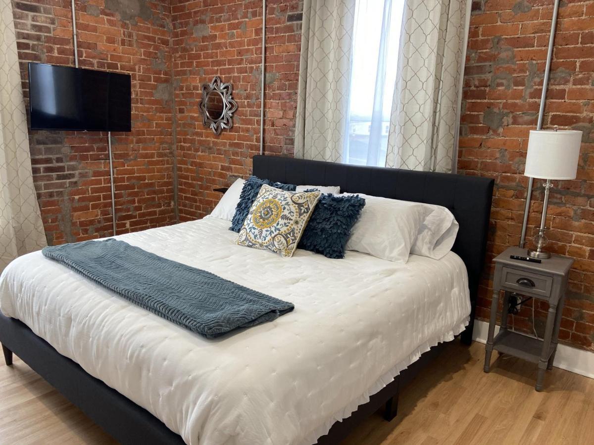 Brickhouse Loft - A Boutique Hotel Martinsville المظهر الخارجي الصورة